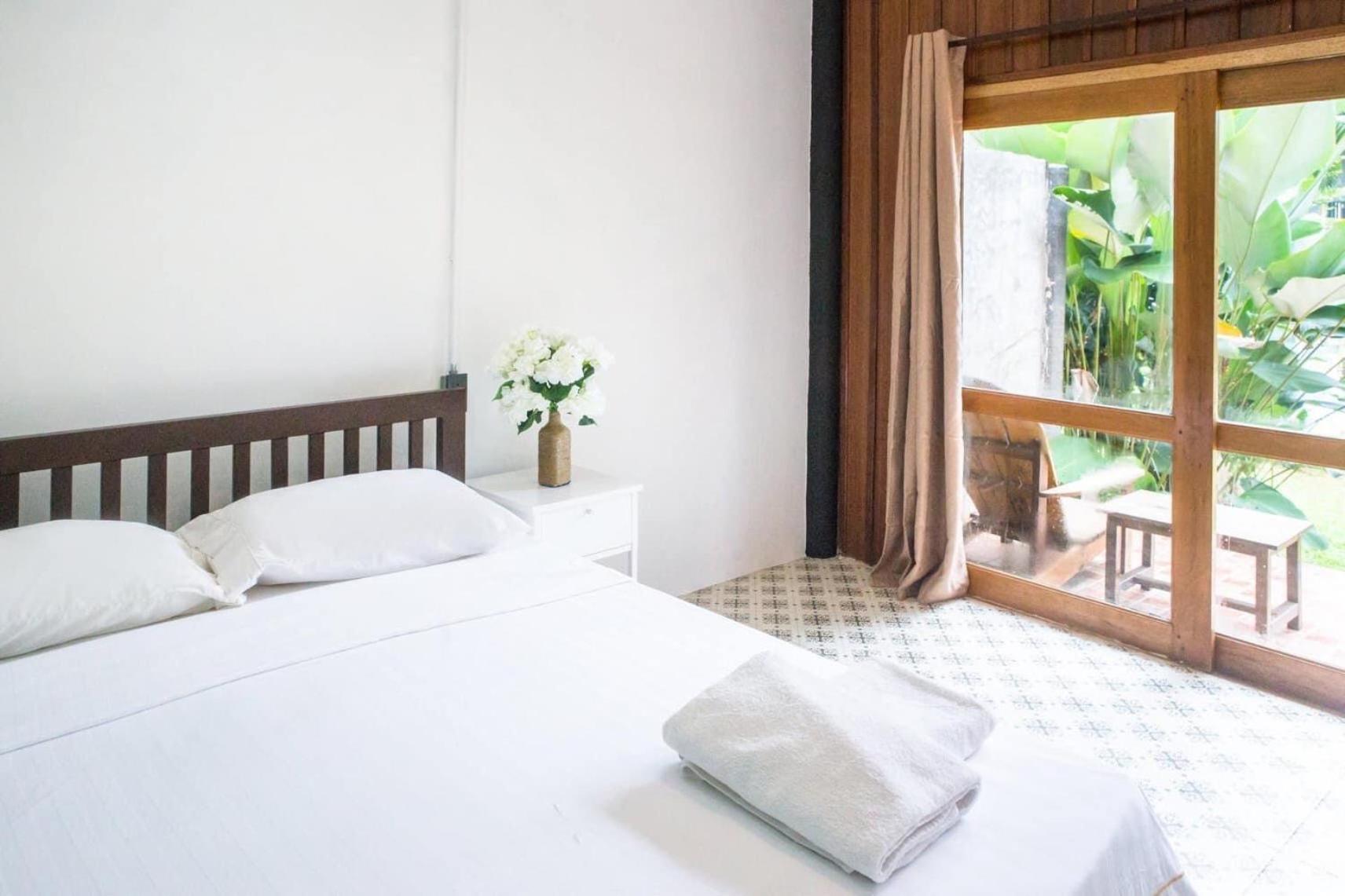 Wave-F Hotel Ko Kut Eksteriør billede